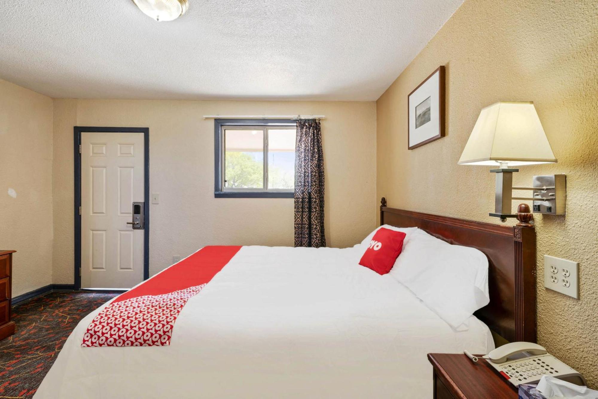 Oyo Hotel Luling Tx Downtown I-10/Us-90 Exterior foto